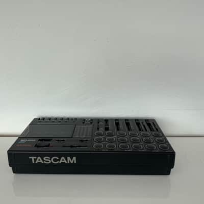 TASCAM Porta 05 Multitrack Cassette Recorder 1990s - Black image 10