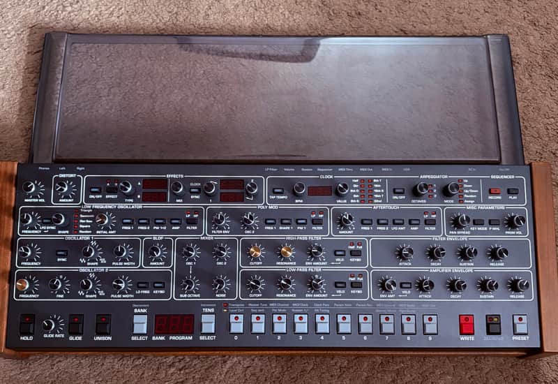 Sequential Prophet-6 Desktop 6-Voice Polyphonic Synthesizer 2018 - 2020 - Black with Wood Sides image 1