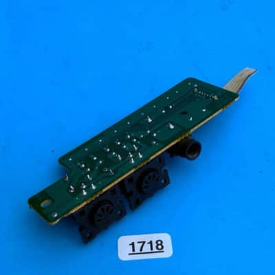 YAMAHA PSR-240 Keyboard Part: In/Out Midi Sustain PCB Circuit Board [XV907] image 9