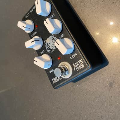Airis Effects Tiger Max (Black) image 2