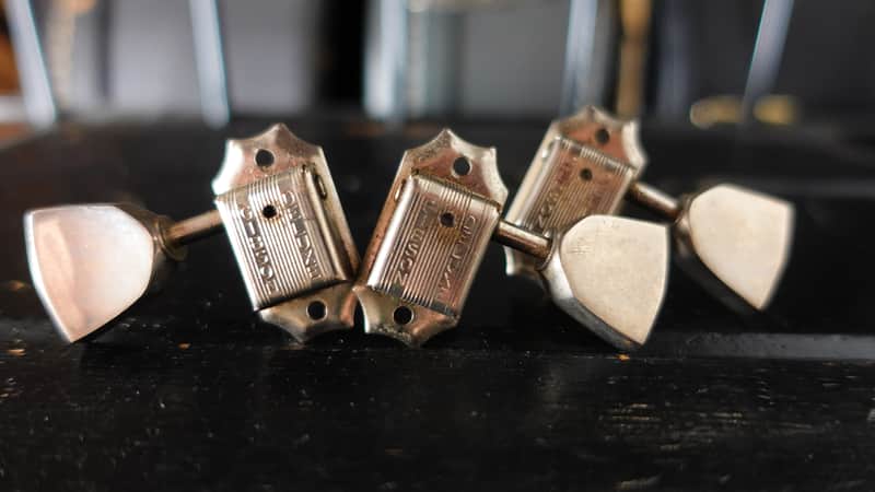 Kluson Vintage Gibson SG Tuners - 3pcs - Tulip Buttons 1970s image 1