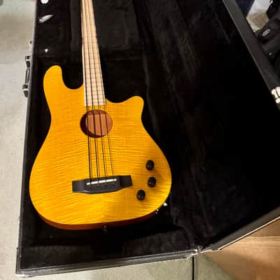 Kiesel AC40 Bass Guitar, 2000s - Natural/Gloss image 13