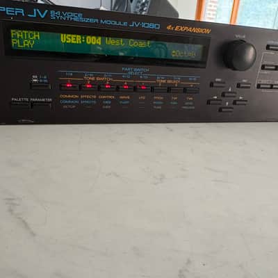 Roland JV-1080 64-Voice Synthesizer Module 1994 - 2001 - Black image 5