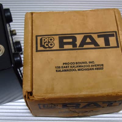 ProCo Small Box RAT 1986 w/ Original Box & Manual image 4