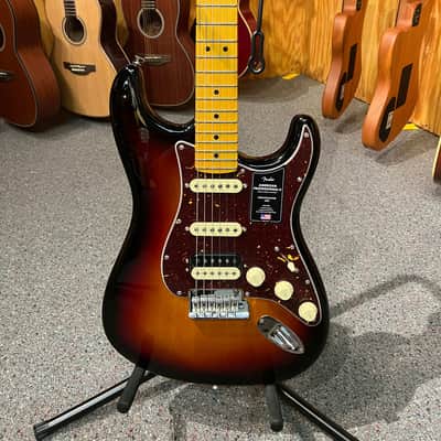 Fender American Professional II Stratocaster HSS with Maple Fretboard 2020 - Present - 3-Color Sunburst image 2