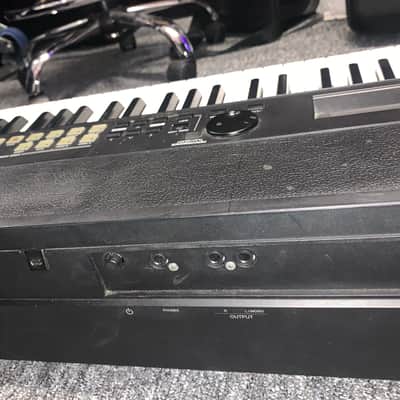 Yamaha CP40 Graded Hammer Stage Piano 2010s - Black image 10