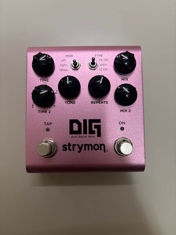 Strymon DIG Dual Digital Delay V2 2022 - Present - Pink