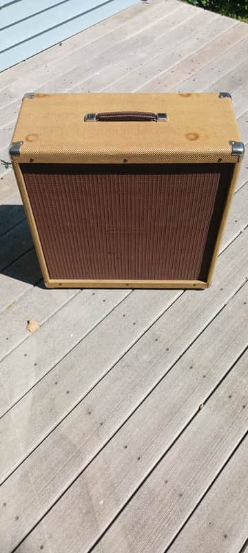 Carvin 4x10 guitar cabinet. VT 410 image 1