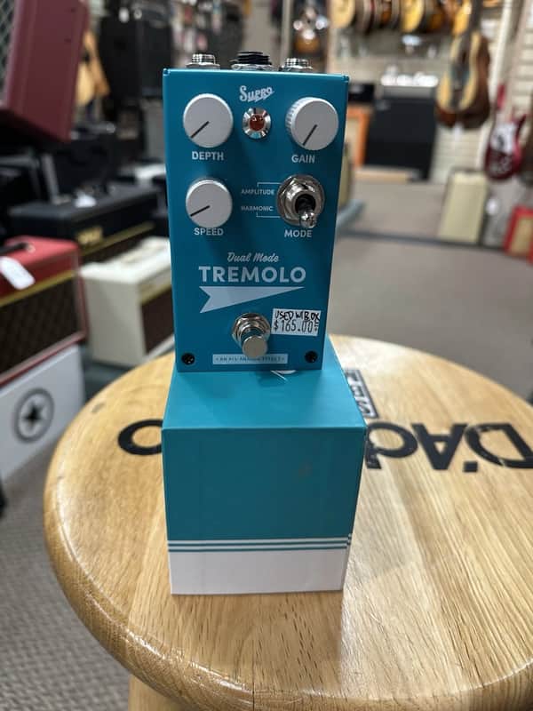 Supro Dual Mode Tremolo V2 Amplitude and Harmonic Tremolo & Drive Pedal w/Box image 1