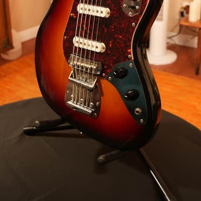 1997 Fender Bass VI (CIJ) - Sunburst image 4
