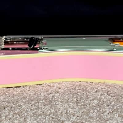 Squier FSR Classic Vibe 60's Custom Esquire 2025 Model in Shell Pink image 14