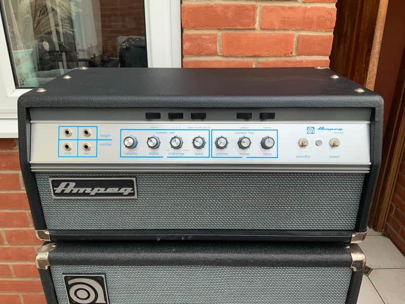 Ampeg SVT-VR Classic Series 300-Watt Bass Amp Head 2007 - Present - Black image 1