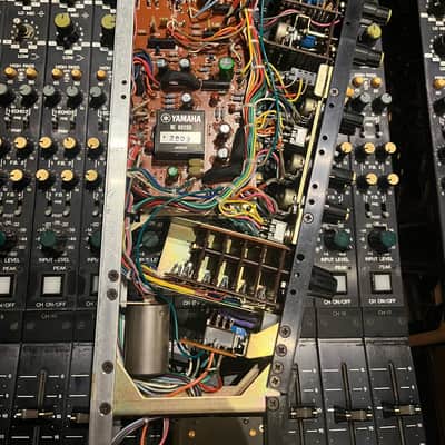 1979 32 channel Yamaha PM2000 for sale image 4
