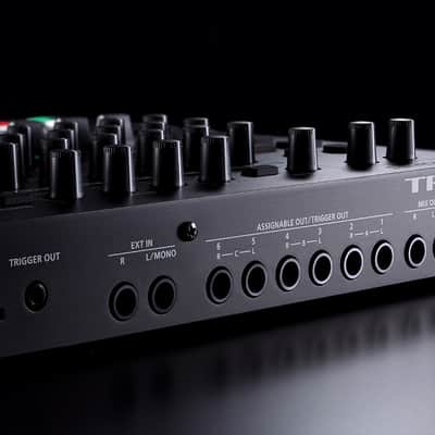 Roland TR-8S Rhythm Performer w/ MIDI Cable image 9