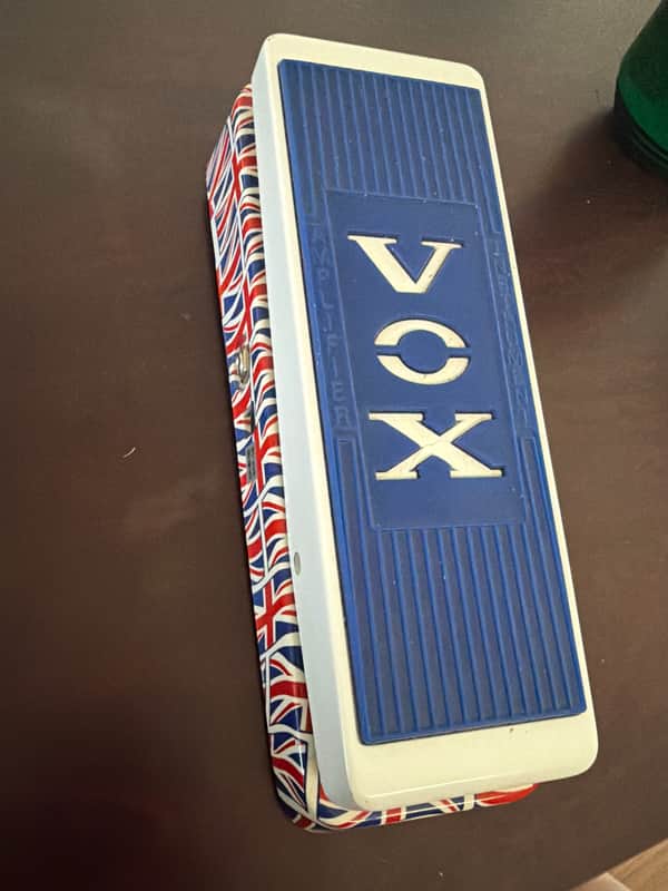 Vox V847-AUJ Wah 2013 - Union Jack image 1