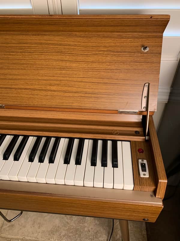 YAMAHA 昭和レトロ　オルガン　L-2B YAMAHA 昭和レトロ オルガン L-2B - メルカリ