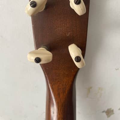 Favilla Baritone Ukulele  1950's image 9
