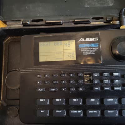 Alesis SR-16 Drum Machine 2010s - Black