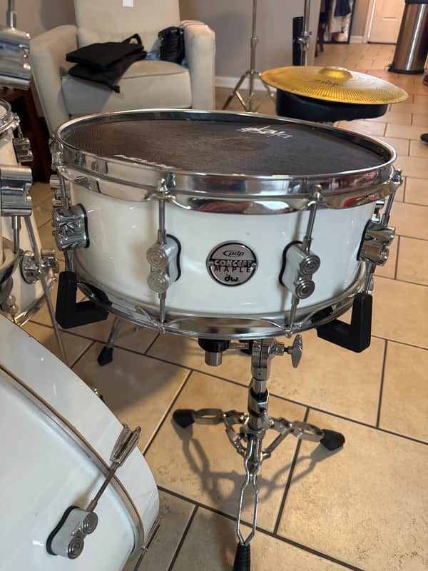PDP PDCM5514SSPW Concept Maple Series 5.5x14" Snare Drum with Chrome Hardware 2010s - Pearlescent White image 1