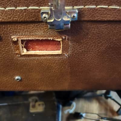 Gibson J-30 1989 - 2000 - Antique Natural new comb lock installed on case image 21