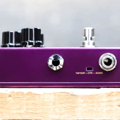 MXR M305 Tremolo Six Well-Crafted Waveforms Full Range Tremolo Effect Pedal image 6
