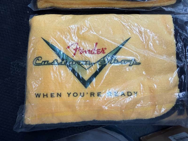 Fender Custom Shop Polish Cloth image 1