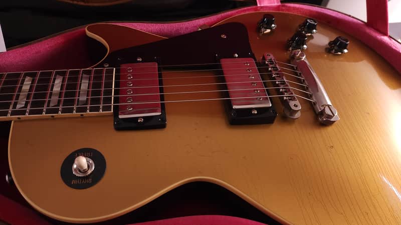 Gibson Custom Shop 1957 Les Paul Goldtop Murphy Lab Light Aged – Dark Back – Black Plastics (2023)