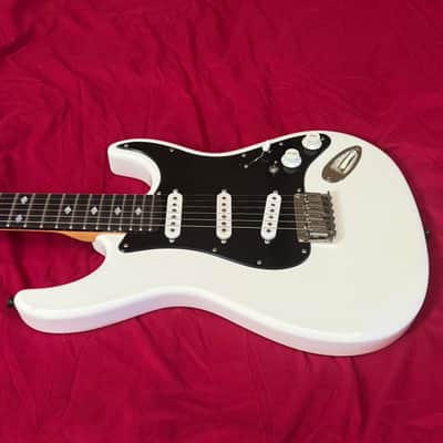 Carvin Bolt SSS Hard Tail - Custom Shop Strat Killer - Made in USA - Alpine White - Free Pro Setup - Stainless Steel Frets image 5
