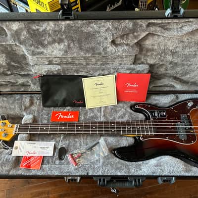 Fender American Professional II Precision Bass V  Rosewood Sunburst #US23016606 9 lbs 1.5 oz image 3