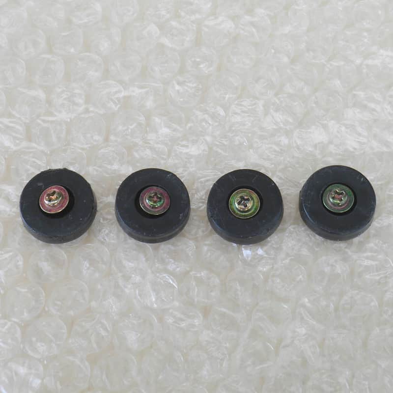 AKAI S1000 S1100 S SERIES SAMPLER PLASTIC FEET image 1