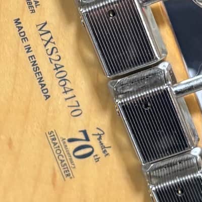 Fender Player II Limited Edition 70th Anniversary Stratocaster 2024 - Ocean Turwuoise image 10
