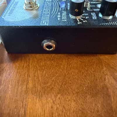 EarthQuaker Devices x Death By Audio Time Shadows II Subharmonic Multi-Delay Resonator - Cyberpunk Edition Subharmonic Multi-Delay Resonator - Cyberpunk Edition 2024 - Cyberpunk Edition image 5