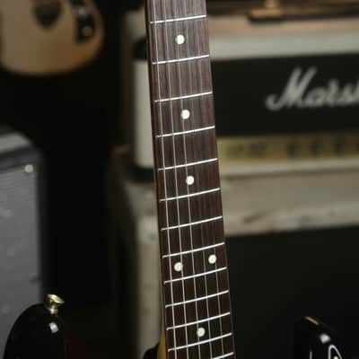 1997-2000 Fender Stratocaster ST62-80 Texas Special, Crafted in Japan - 2 Tone Sunburst image 4