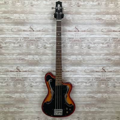 Series 10 Scroll Bass image 2