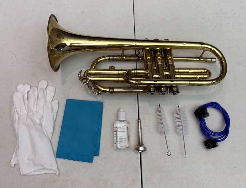 Conn Director Bb Trumpet – Early 1960s – Good Player – Conn 4 Mouthpiece + Accessories image 1