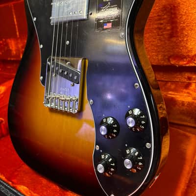 Fender American Vintage II 1977 Tele Custom RW 3-Tone Sunburst w/case image 3