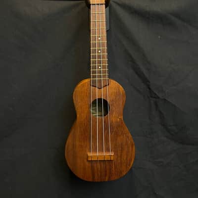 Kamaka Gold Label Soprano Ukulele, 1950s (used) image 1