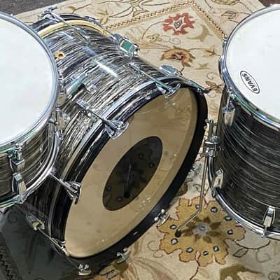 Ludwig Oyster Black Pearl 3-Piece Set - Super Classic - Very Good Condition - We Ship Fast! image 2