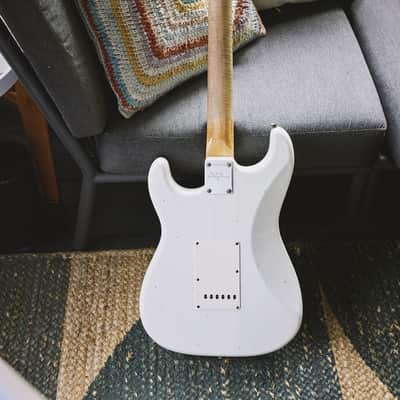 Fender Custom Shop ’63 Stratocaster Chambered Olympic White Journeyman Relic image 2
