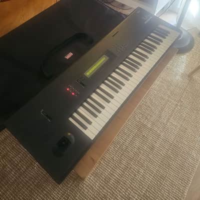 Korg M1 - Legendary Synthesizer - Accessories - Excellent Condition - Revised