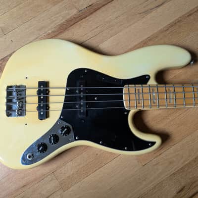Fender Jazz Bass 1977 - Olympic White image 1