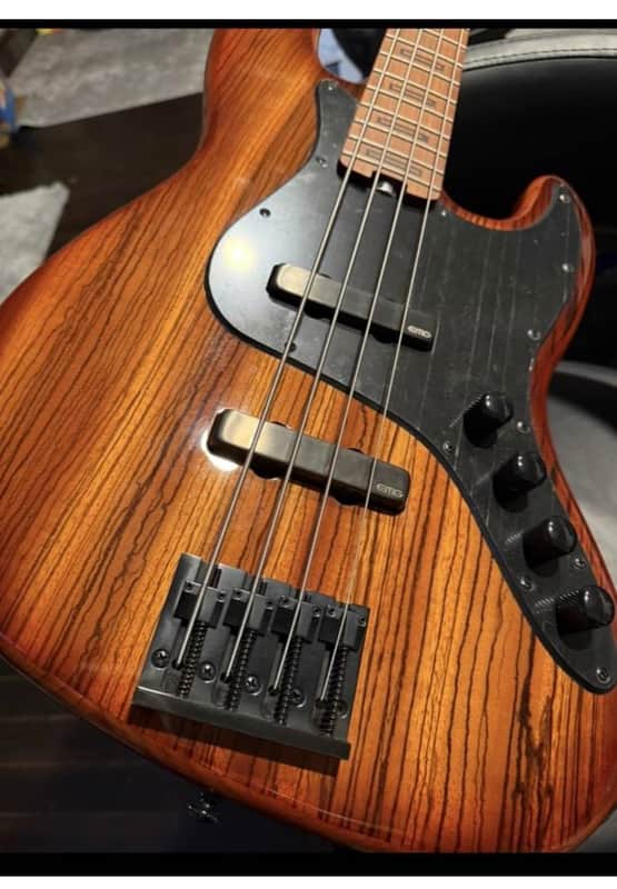 Schecter J-4 2020 - Exotic image 1