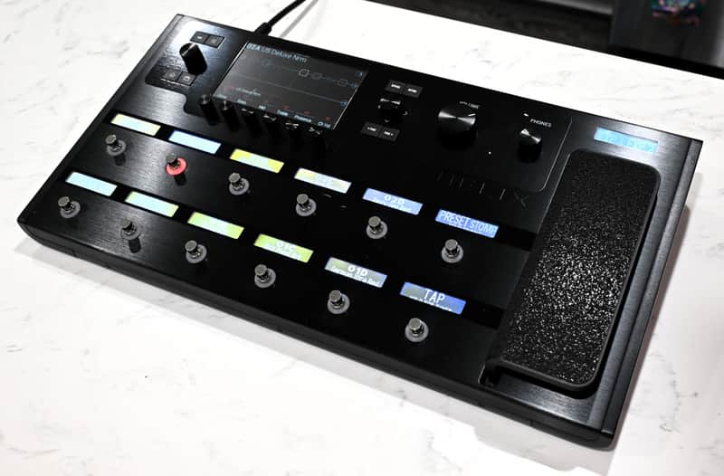 Line 6 Helix Floor 2015 - Present - Black image 1