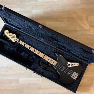 Fender - Geddy Lee J- Bass w/ Fender HD Case (BLK- w/Hipshot D Tuner - MIM 2013) - USED image 12