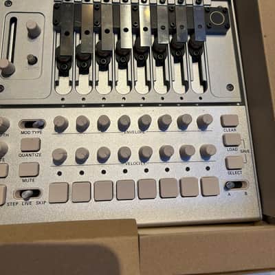 Korg phase8 w/ Limited Edition Resonators image 6