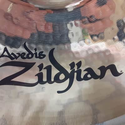 Zildjian 18" A Custom Crash Cymbal image 5