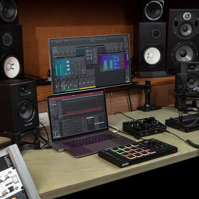 Akai Professional MPC Studio Music Production Controller and MPC Software image 5