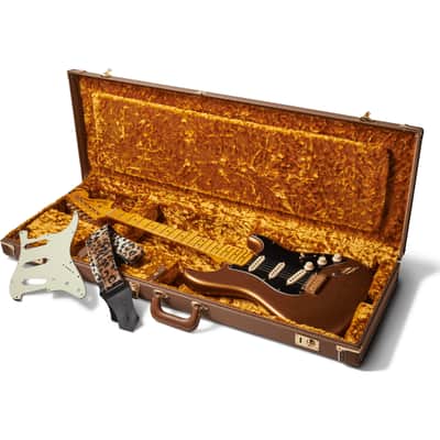Fender Limited Edition Bruno Mars Stratocaster Signature - Maple Fingerboard, Mars Mocha image 15