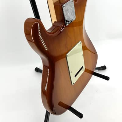 Fender American Performer Stratocaster, Rosewood Fingerboard 2024 - Honey Burst image 10