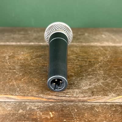 Shure BETA 58A Handheld Supercardioid Dynamic Microphone 1996 - Present - Black image 5